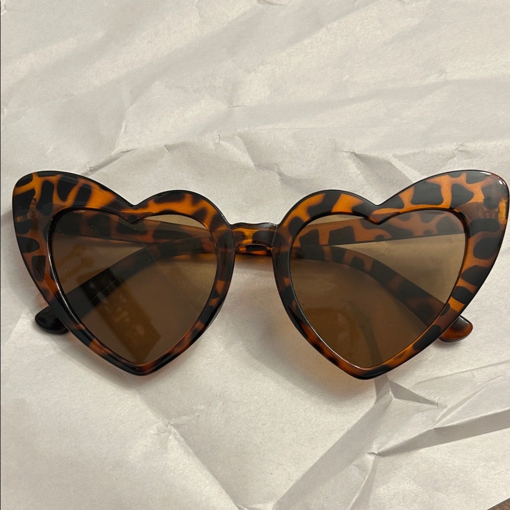 Designer inspired sunglasses lou heart sunglasses
